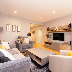 Apartment Joivy Splendid Flat Near Castle, Edinburgh