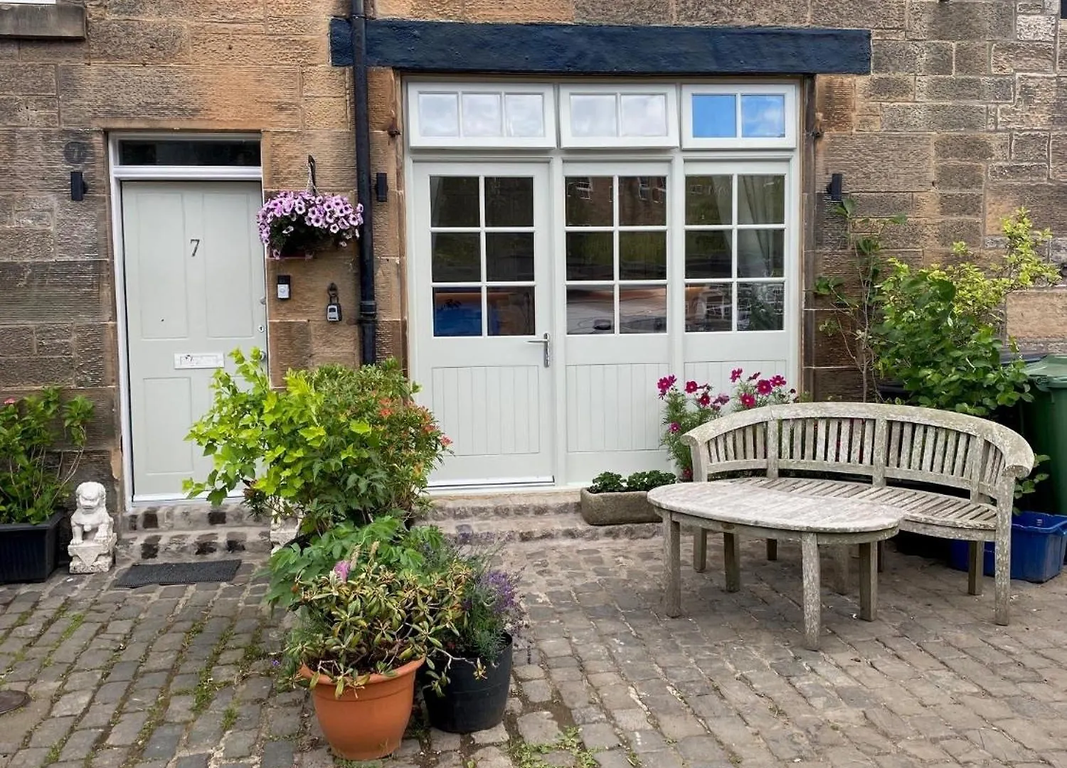 Apartment 7A The Mews - Cottage In The City Edinburgh